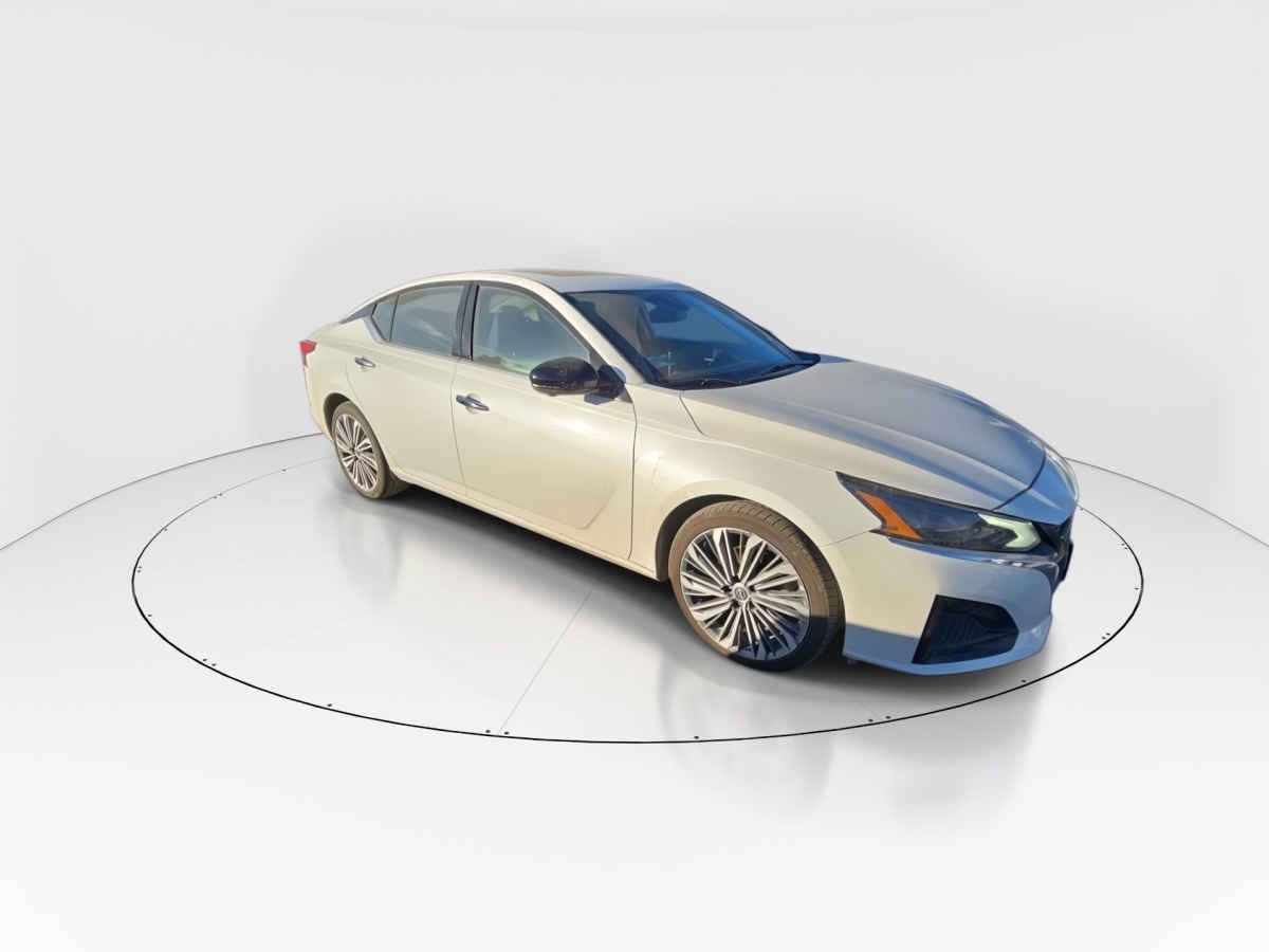 2023 Nissan Altima 4p Exclusive L4/2.0/T Aut