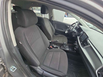 2021 Kia KIA RIO HB 5p LX L4/1.6 Man