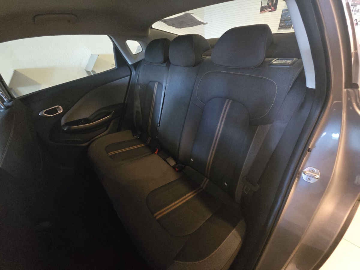 2024 Kia K3 5p EX L4/1.6 Aut