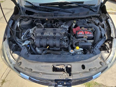 2017 Nissan Sentra 4p Advance L4/1.8 Man