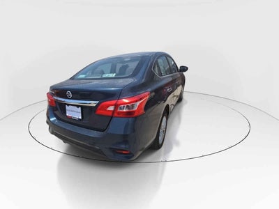 2017 Nissan Sentra 4p Advance L4/1.8 Man