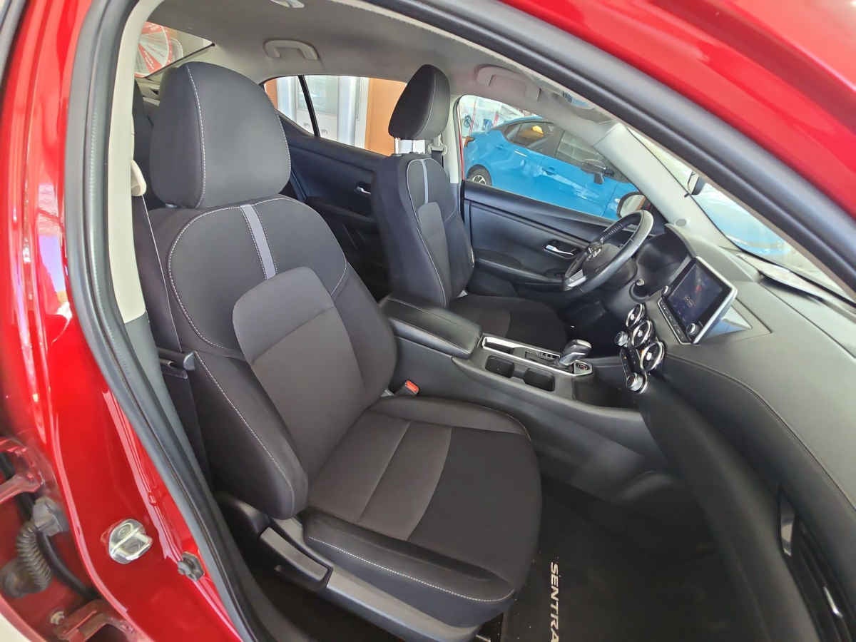 2023 Nissan Sentra 4p Advance L4/2.0 Aut