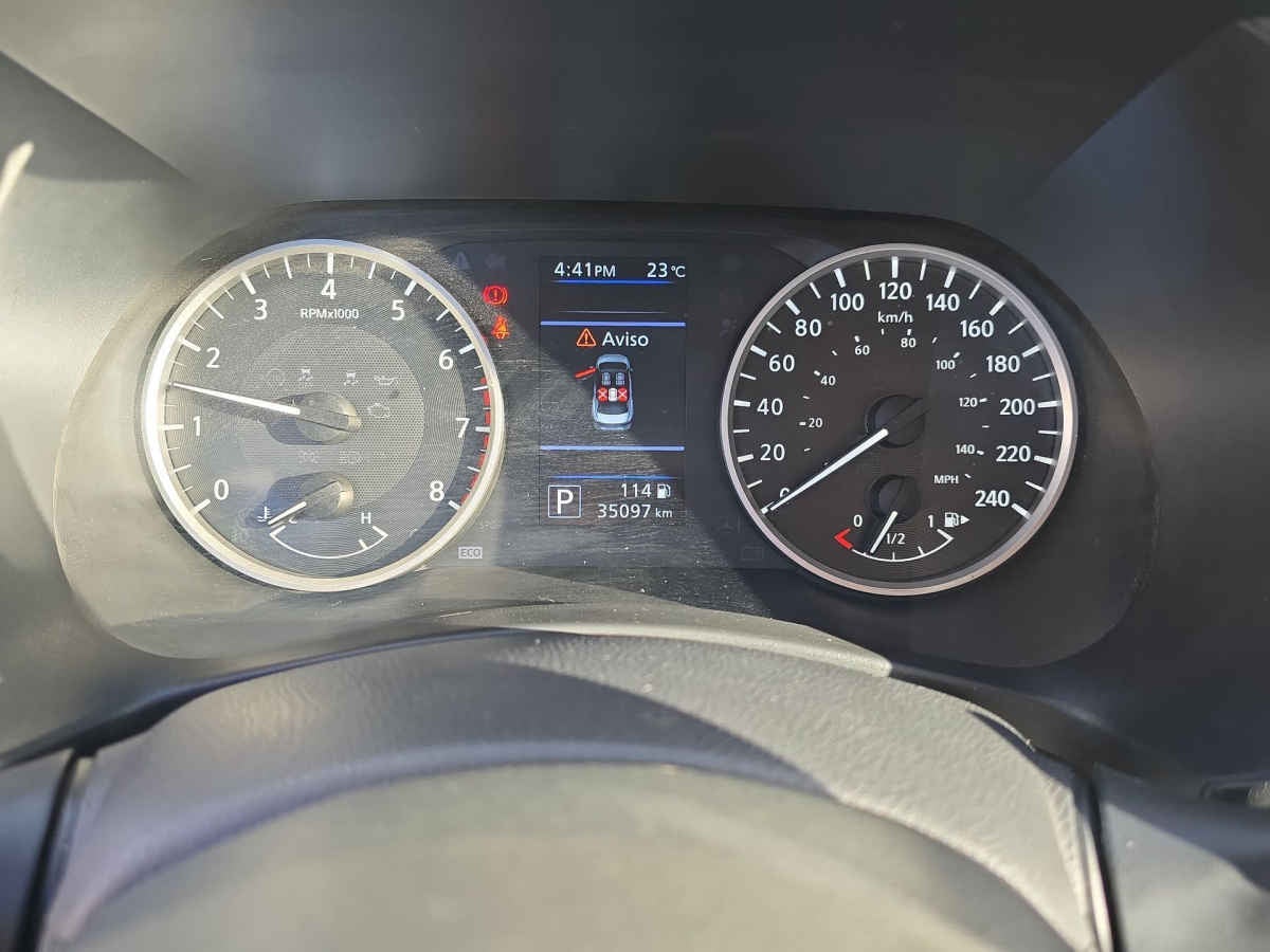 2023 Nissan Sentra 4p Advance L4/2.0 Aut