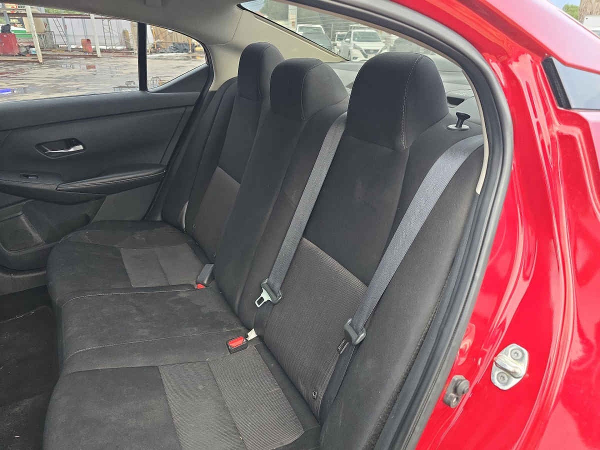 2023 Nissan Sentra 4p Advance L4/2.0 Man