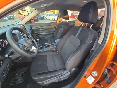 2022 Nissan Sentra 4p Advance L4/2.0 Man
