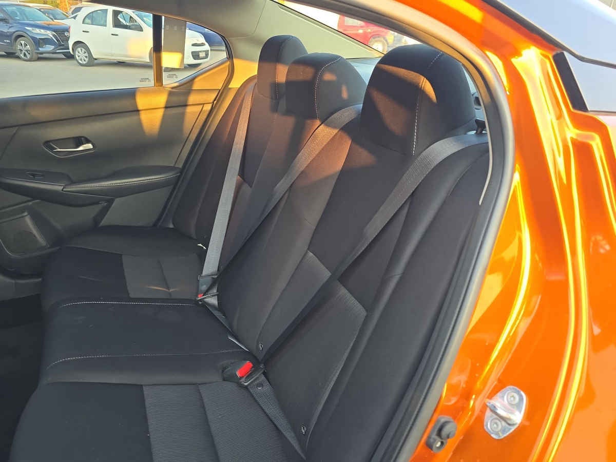 2022 Nissan Sentra 4p Advance L4/2.0 Man