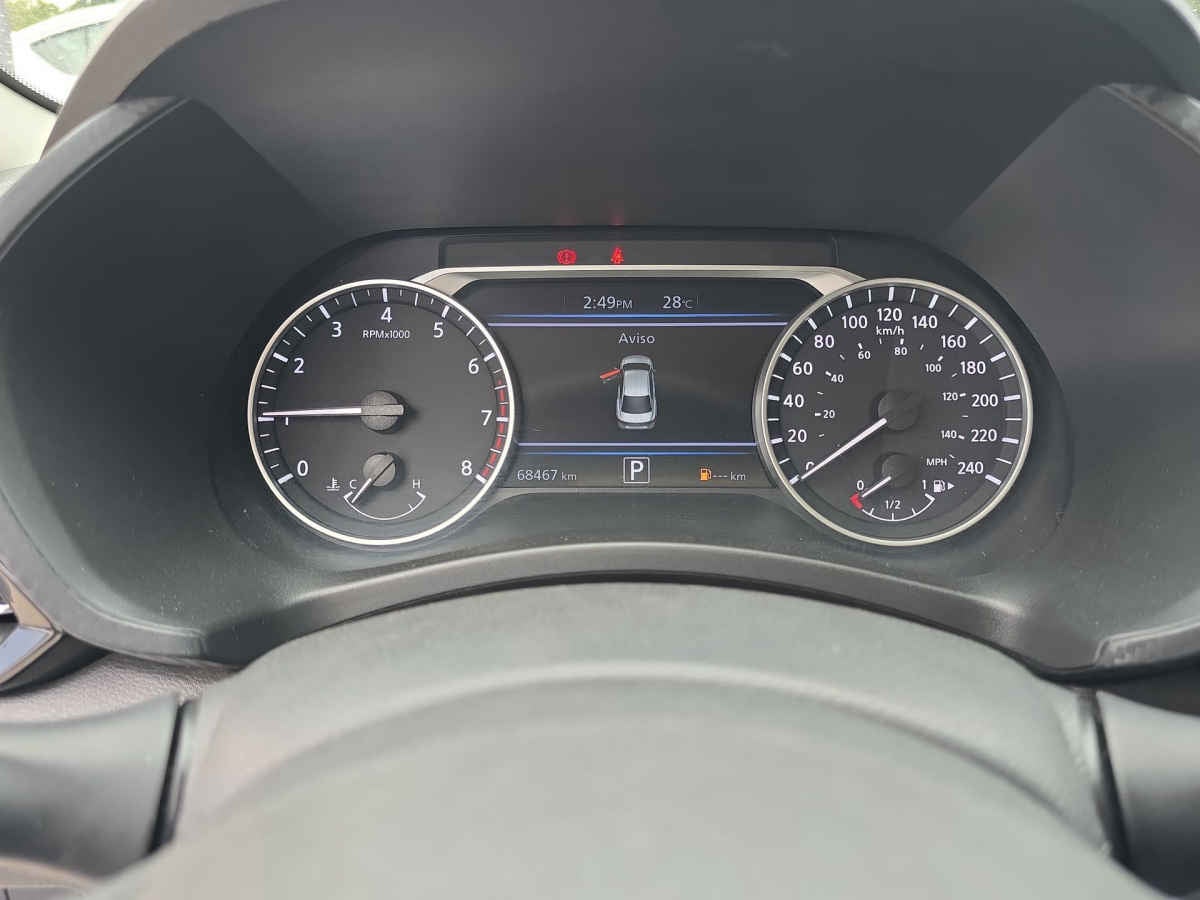 2023 Nissan Sentra 4p SR Platinum L4/2.0 Aut