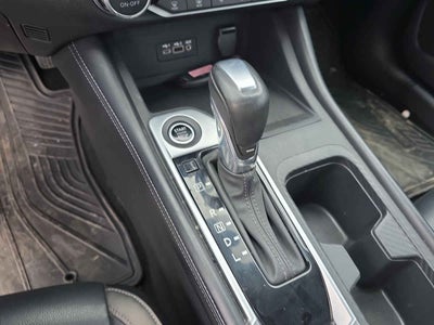 2023 Nissan Sentra 4p SR Platinum L4/2.0 Aut