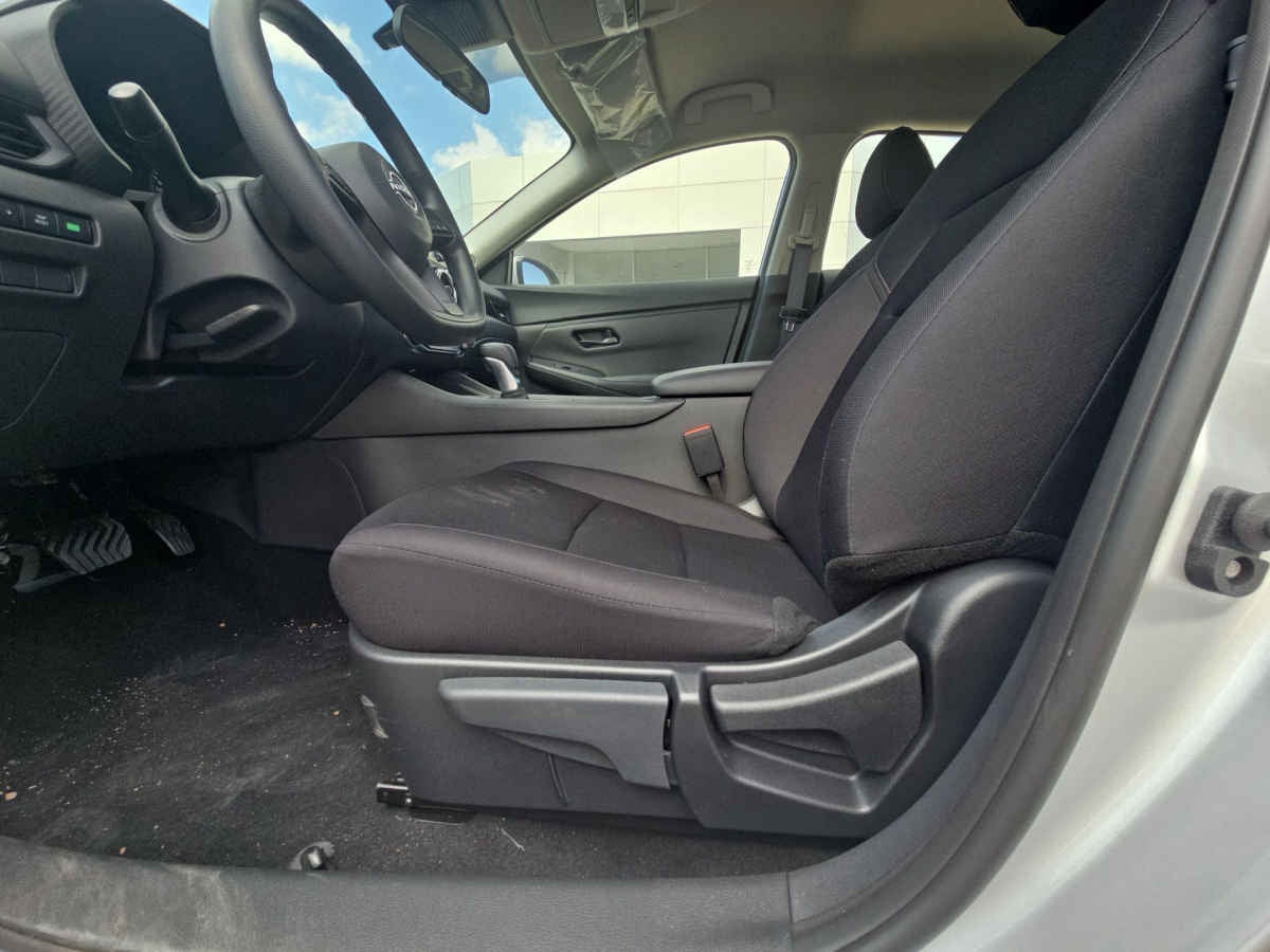 2025 Nissan Sentra 4p Sense L4/2.0 Aut