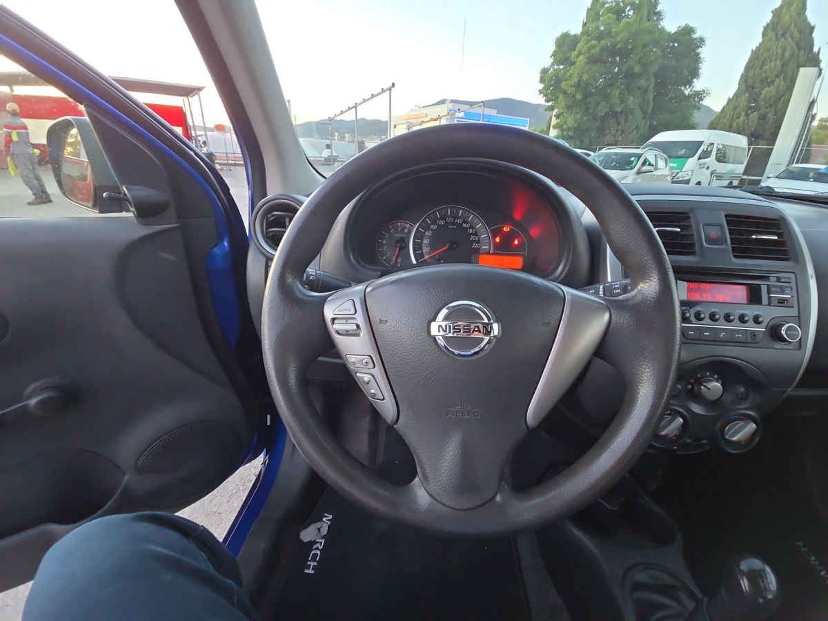 2020 Nissan March 5p Sense L4/1.6 Man