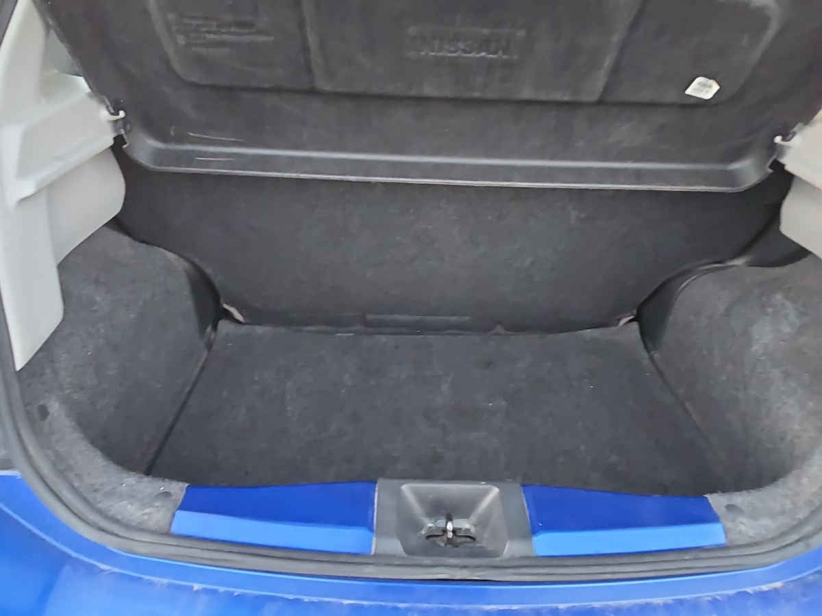 2020 Nissan March 5p Sense L4/1.6 Man