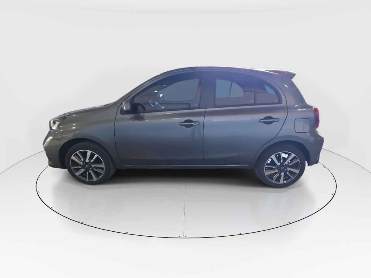 2023 Nissan March 5p Exclusive L4/1.6 Man