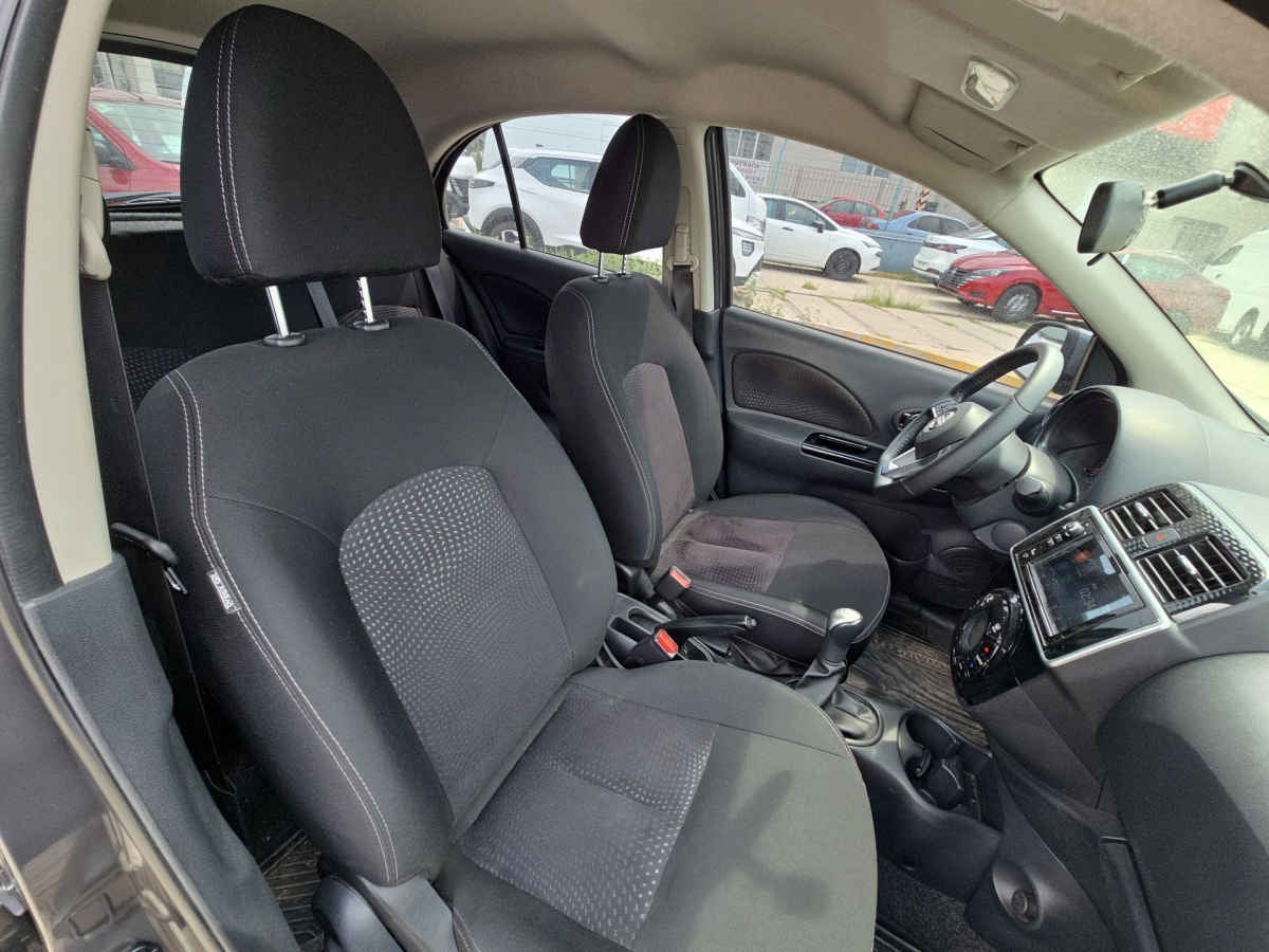 2023 Nissan March 5p Exclusive L4/1.6 Man