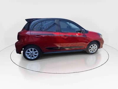 2025 Nissan March 5p Advance L4/1.6 Aut