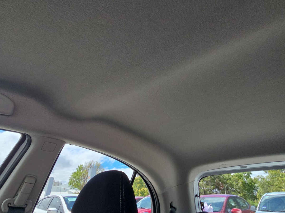 2024 Nissan March 5p Exclusive L4/1.6 Man