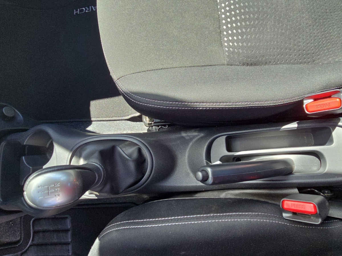 2024 Nissan March 5p Exclusive L4/1.6 Man