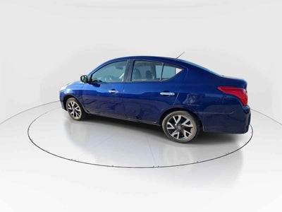 2019 Nissan Versa 4p Advance L4/1.6 Man