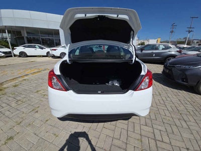 2025 Nissan Versa V-DRIVE 4 PUERTAS T/M A/C AUDIO 1.6 LTS