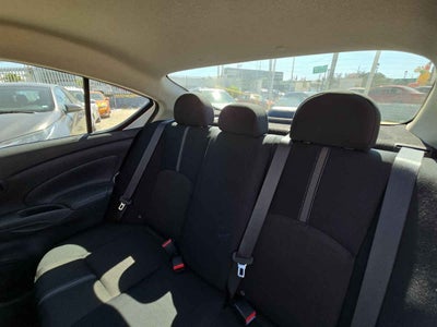 2025 Nissan Versa V-DRIVE 4 PUERTAS T/M A/C AUDIO 1.6 LTS