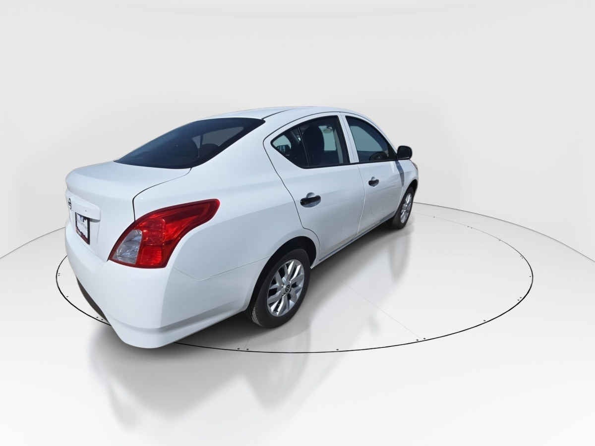 2025 Nissan Versa V-DRIVE 4 PUERTAS T/M A/C AUDIO 1.6 LTS