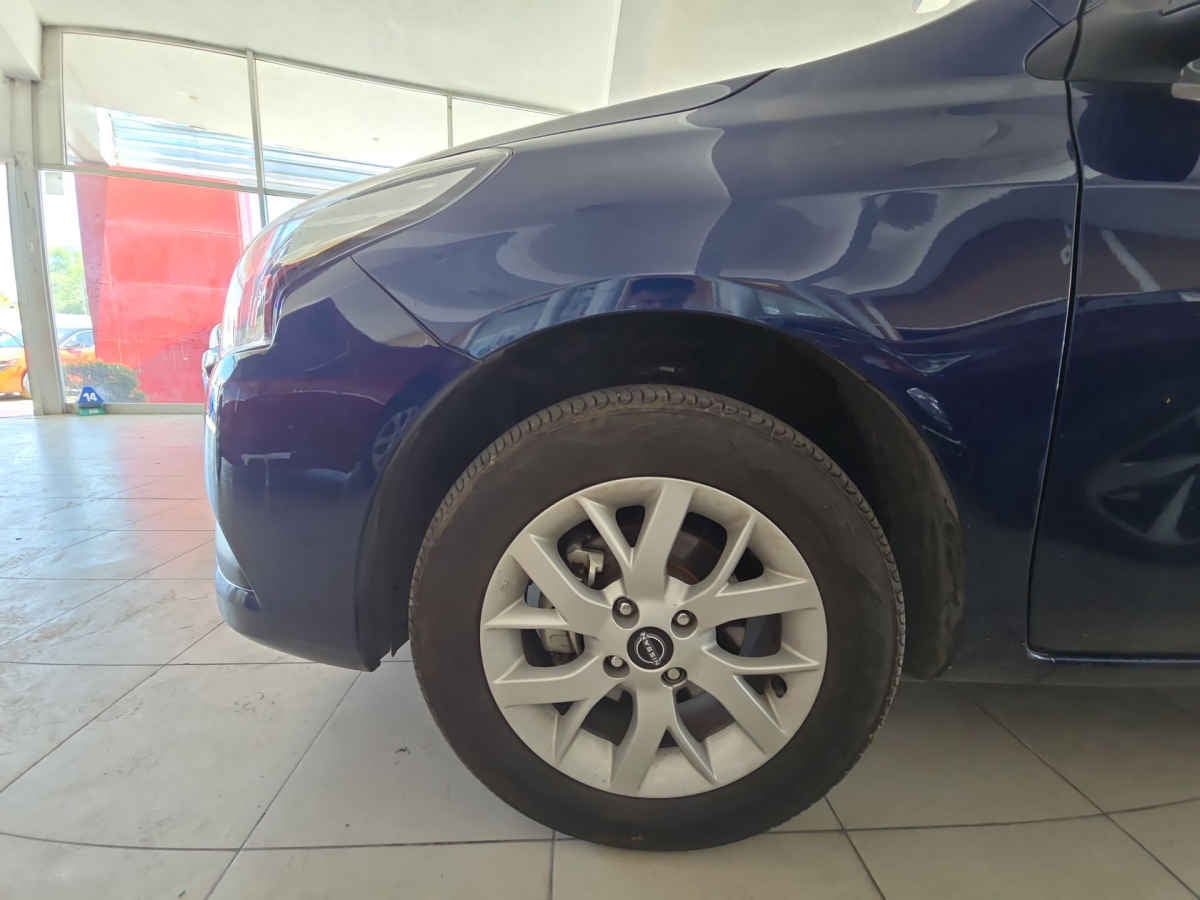 2024 Nissan V-Drive 4p L4/1.6 Man Audio