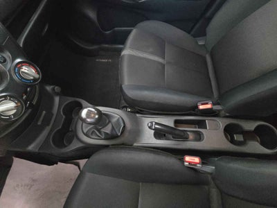 2024 Nissan V-Drive 4p L4/1.6 Man Audio