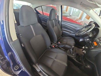 2024 Nissan V-Drive 4p L4/1.6 Man Audio