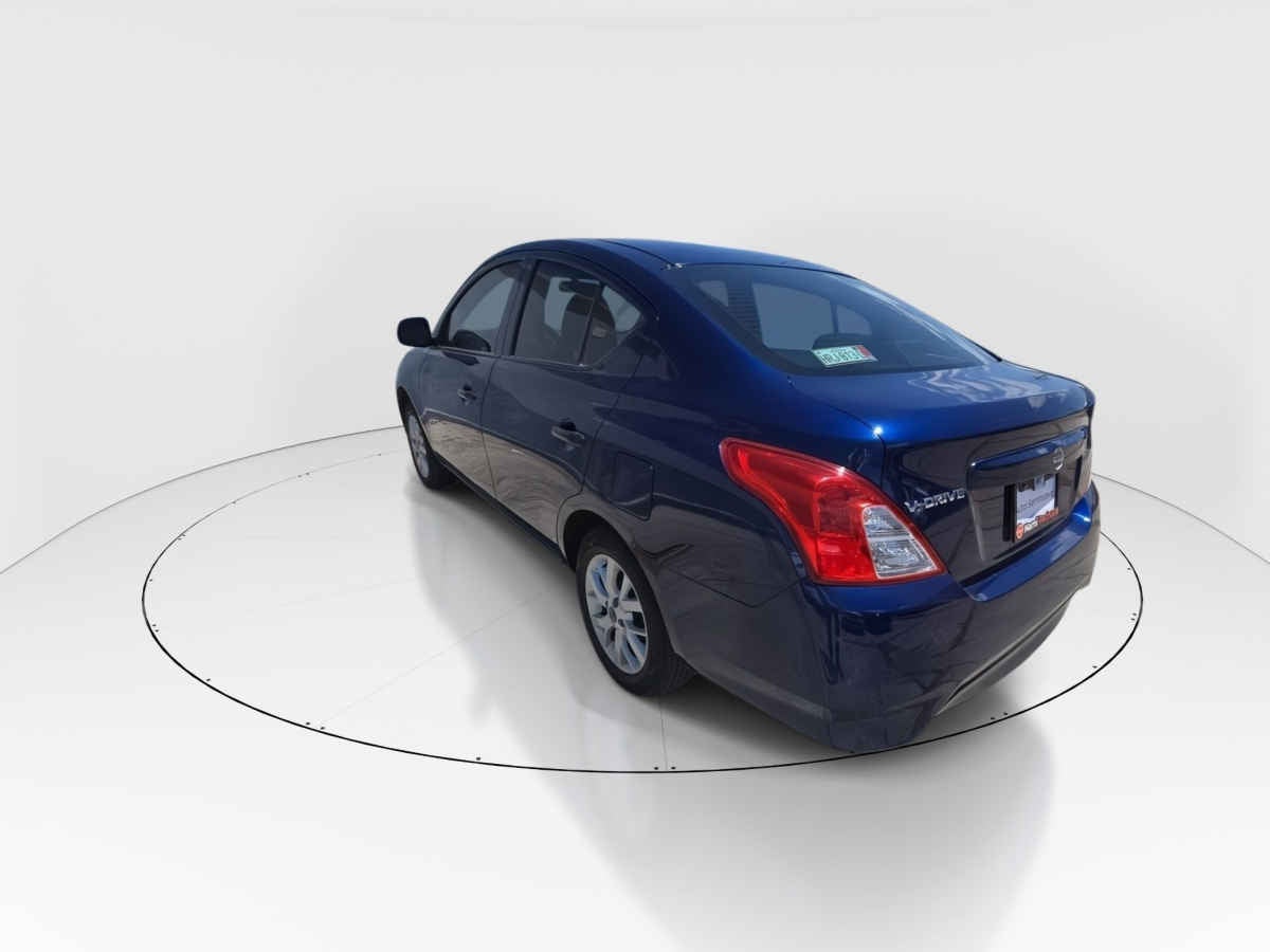 2024 Nissan V-Drive 4p L4/1.6 Man Audio
