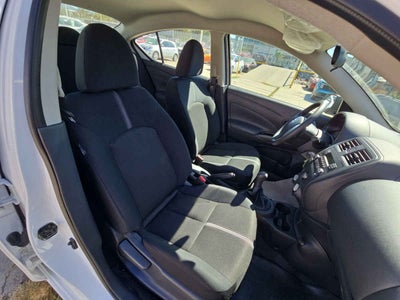 2025 Nissan Versa V-DRIVE 4 PUERTAS T/M A/C AUDIO 1.6 LTS