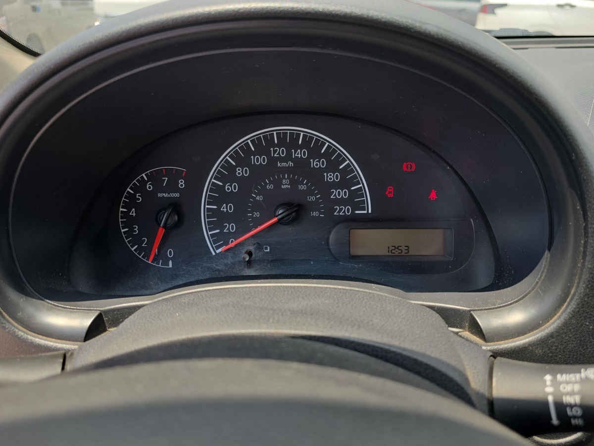 2023 Nissan V-Drive 4p L4/1.6 Man Audio
