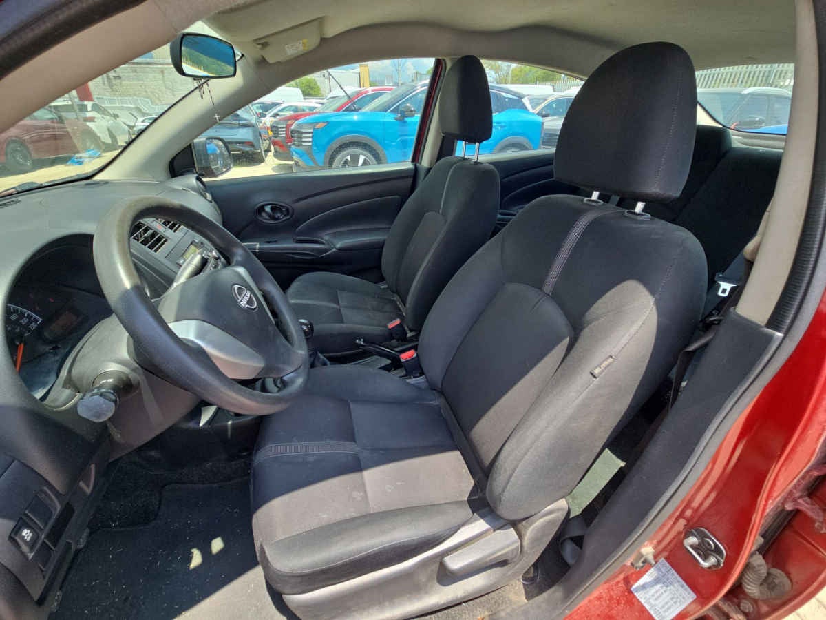 2023 Nissan V-Drive 4p L4/1.6 Man Audio