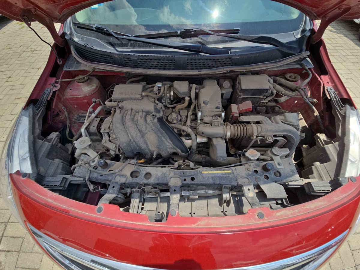 2023 Nissan V-Drive 4p L4/1.6 Man Audio