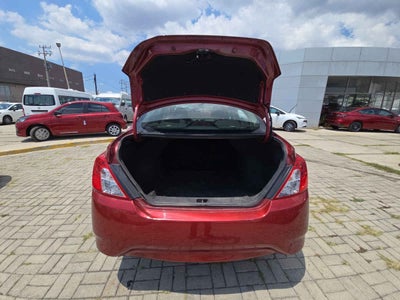 2023 Nissan V-Drive 4p L4/1.6 Man Audio