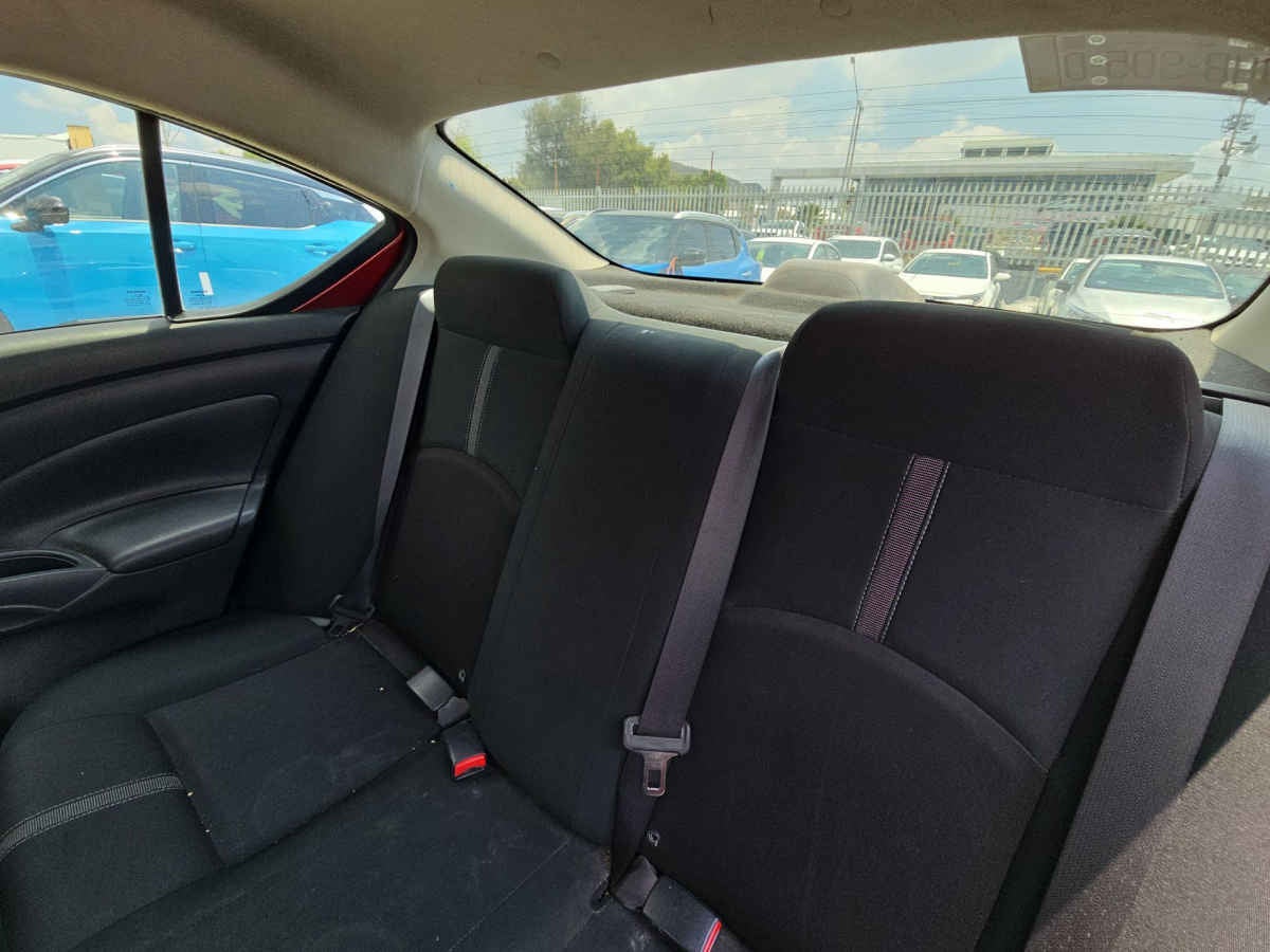 2023 Nissan V-Drive 4p L4/1.6 Man Audio
