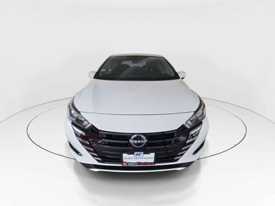 2024 Nissan Versa 4p Advance L4/1.6 Aut