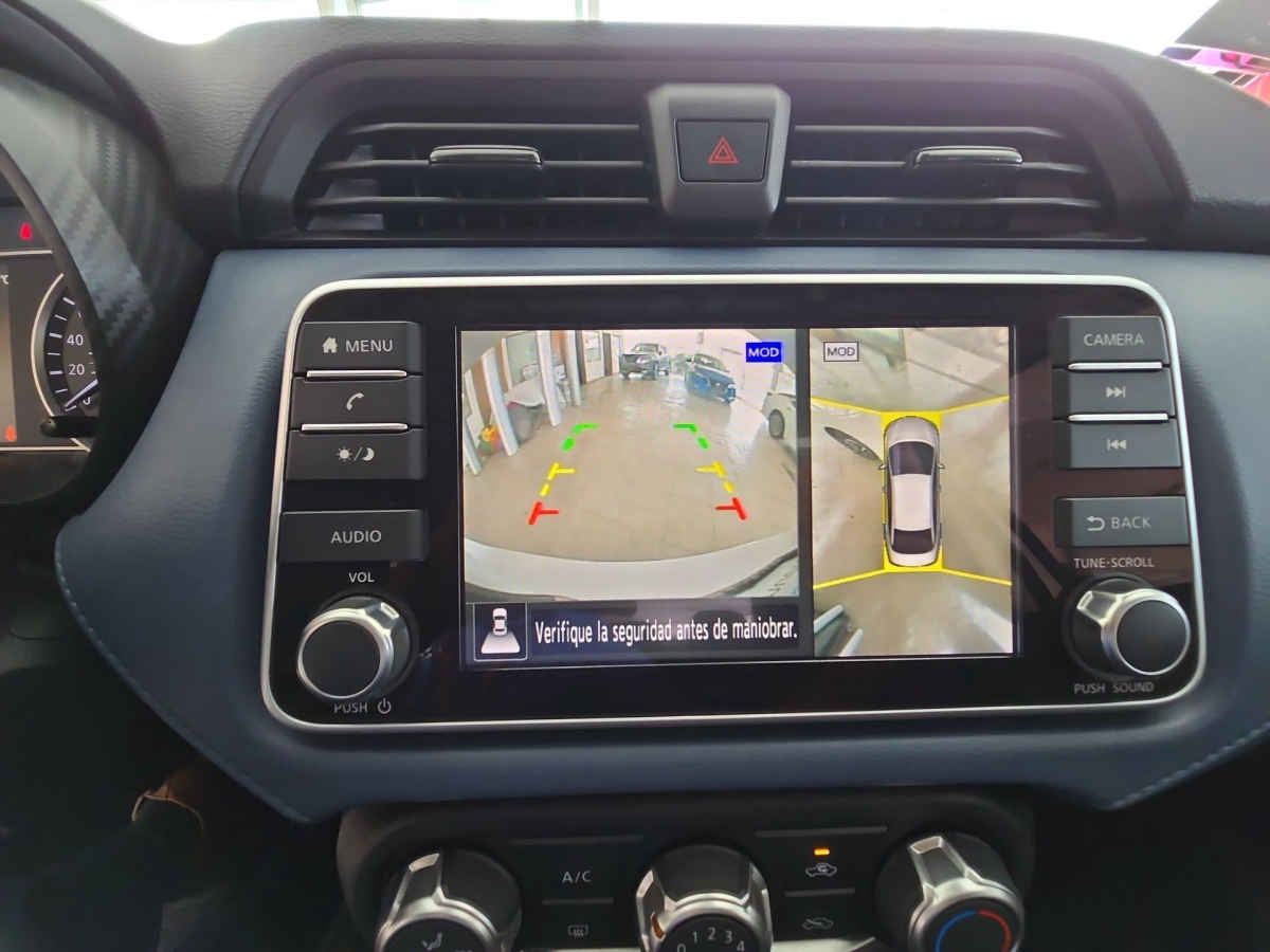 2024 Nissan Versa 4p Advance L4/1.6 Aut