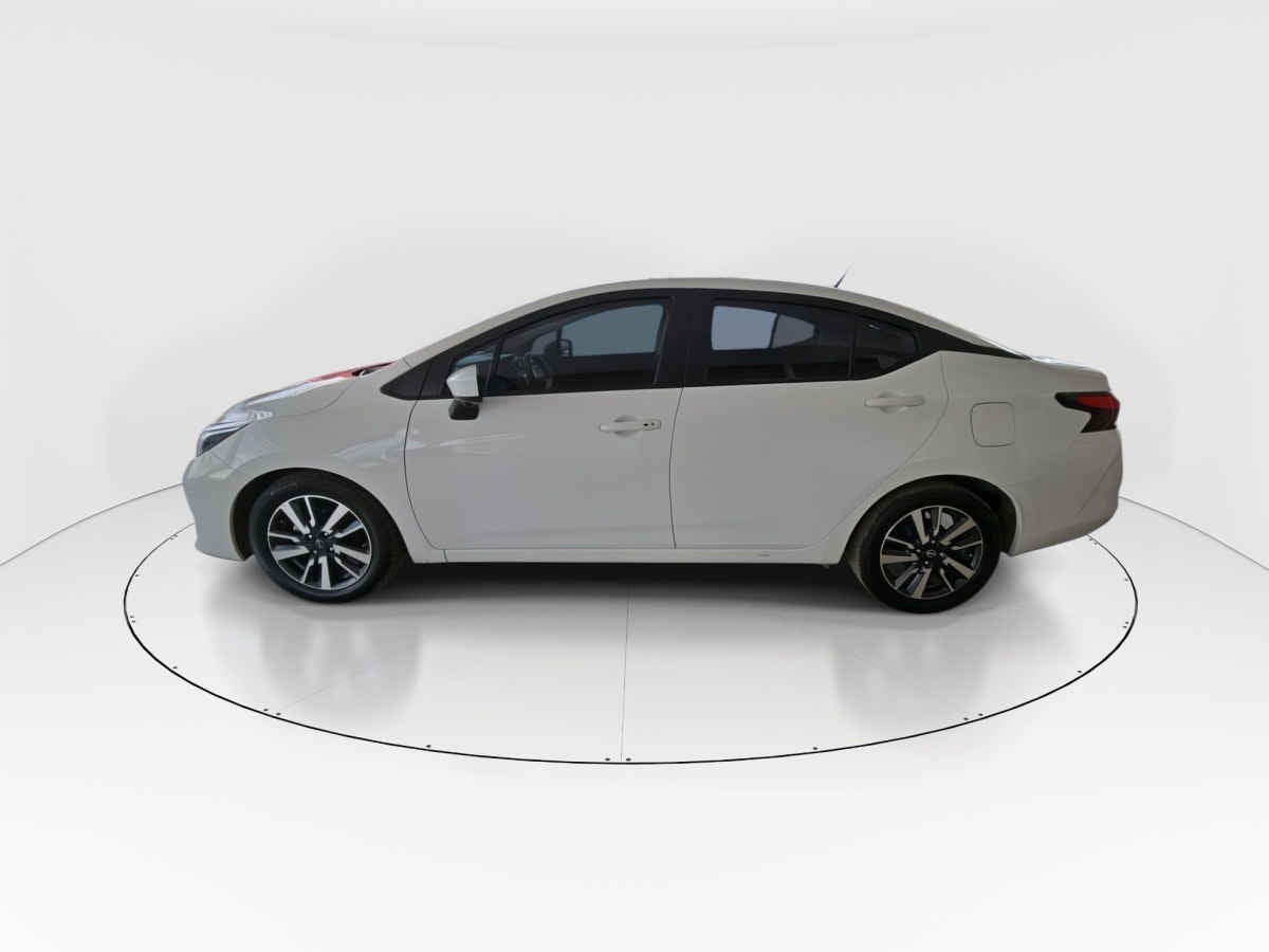 2024 Nissan Versa 4p Advance L4/1.6 Aut