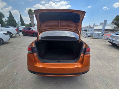 2024 Nissan Versa 4p Advance L4/1.6 Man