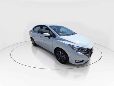 2025 Nissan Versa 4p Advance L4/1.6 Man