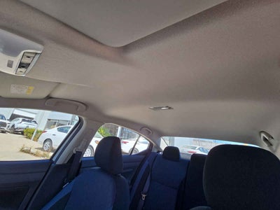 2025 Nissan Versa 4p Advance L4/1.6 Man