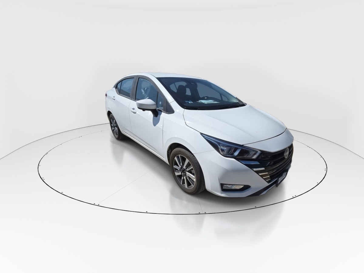 2025 Nissan Versa 4p Advance L4/1.6 Aut