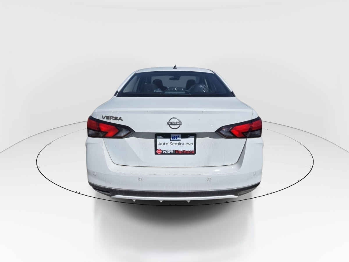 2025 Nissan Versa 4p Advance L4/1.6 Aut
