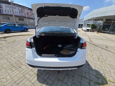 2025 Nissan Versa 4p Sense L4/1.6 Man