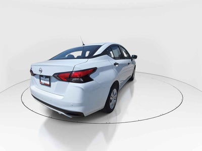 2025 Nissan Versa 4p Sense L4/1.6 Man