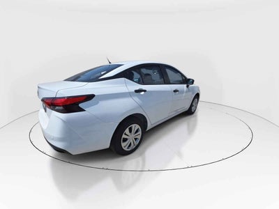 2025 Nissan Versa 4p Sense L4/1.6 Man