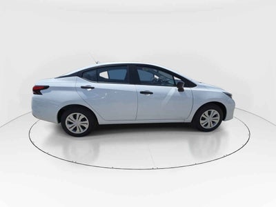 2025 Nissan Versa 4p Sense L4/1.6 Man