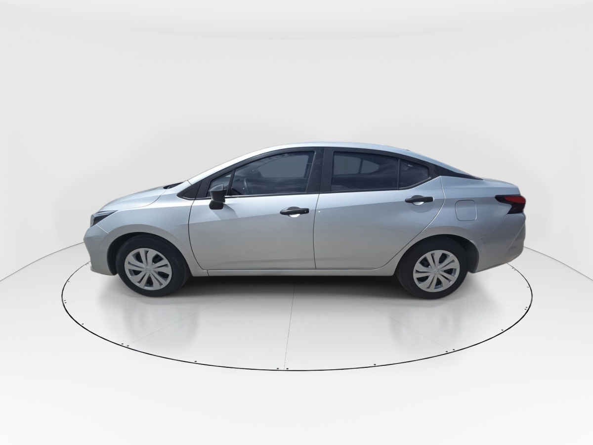 2024 Nissan Versa 4p Sense L4/1.6 Man