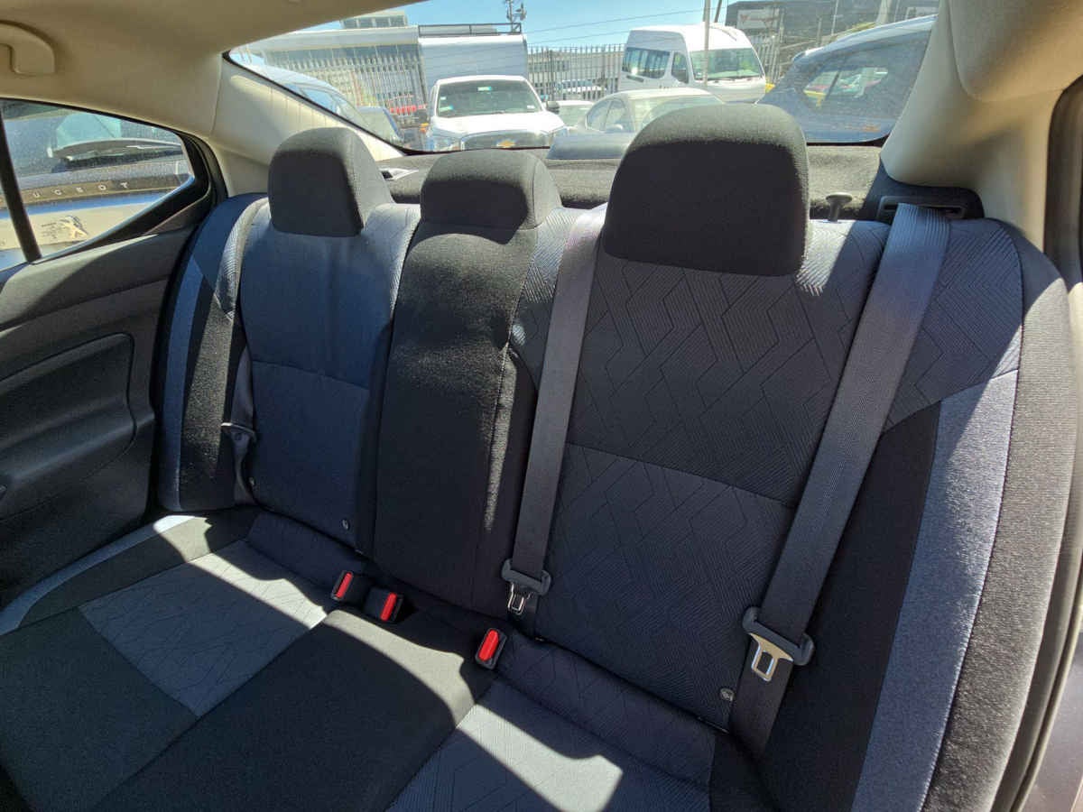 2025 Nissan Versa 4p Advance L4/1.6 Aut