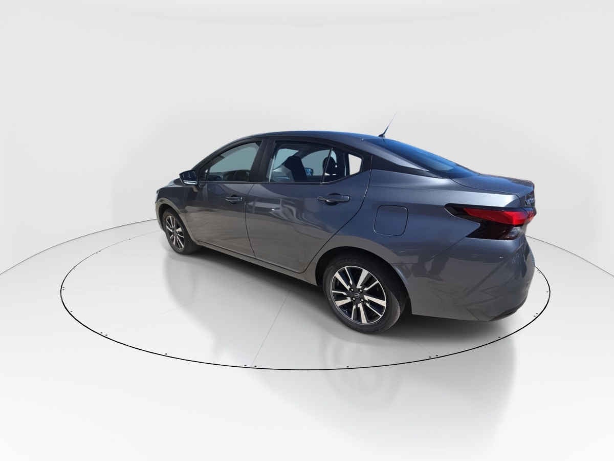 2025 Nissan Versa 4p Advance L4/1.6 Aut