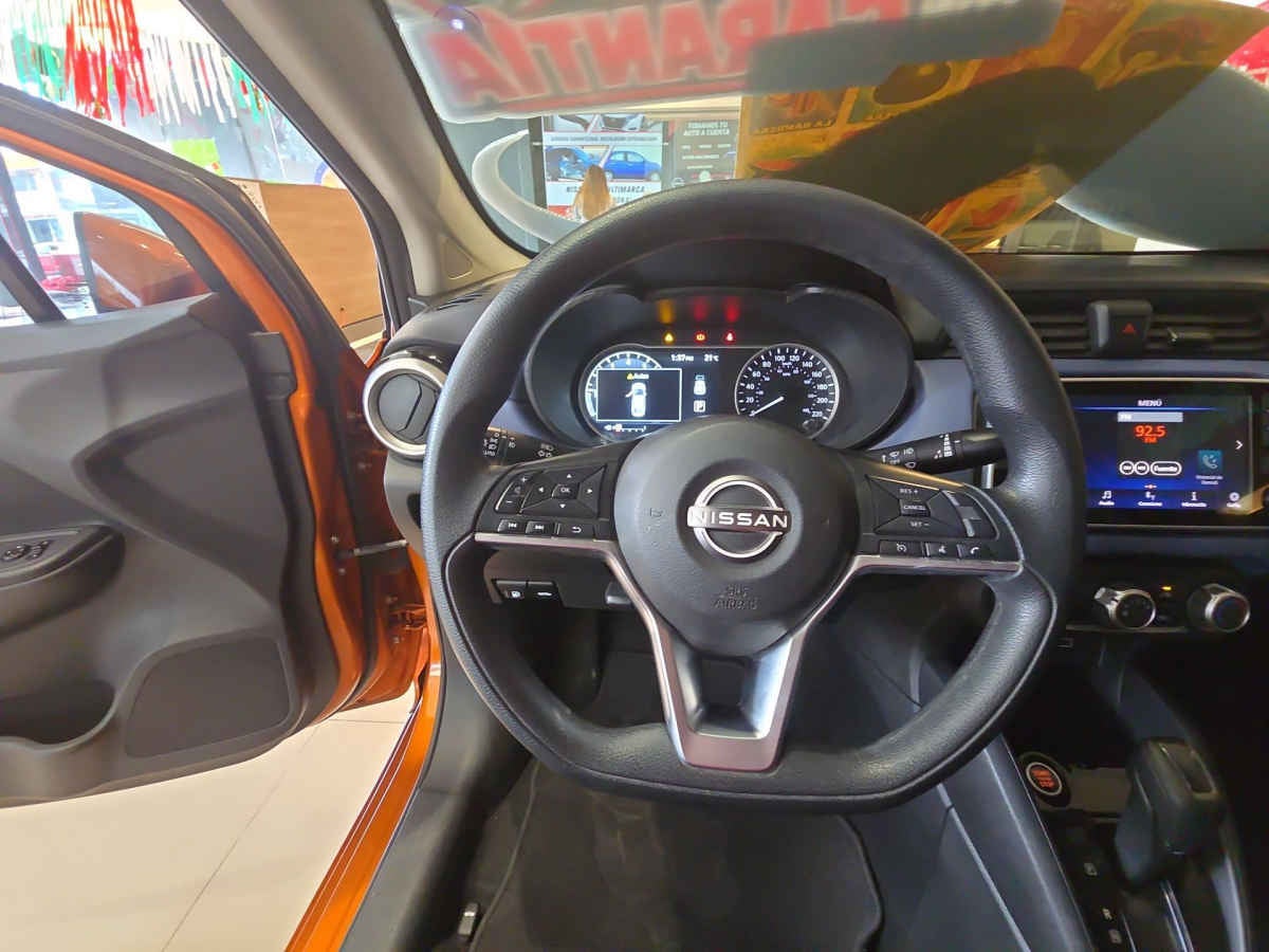 2023 Nissan Versa 4p Advance L4/1.6 Aut